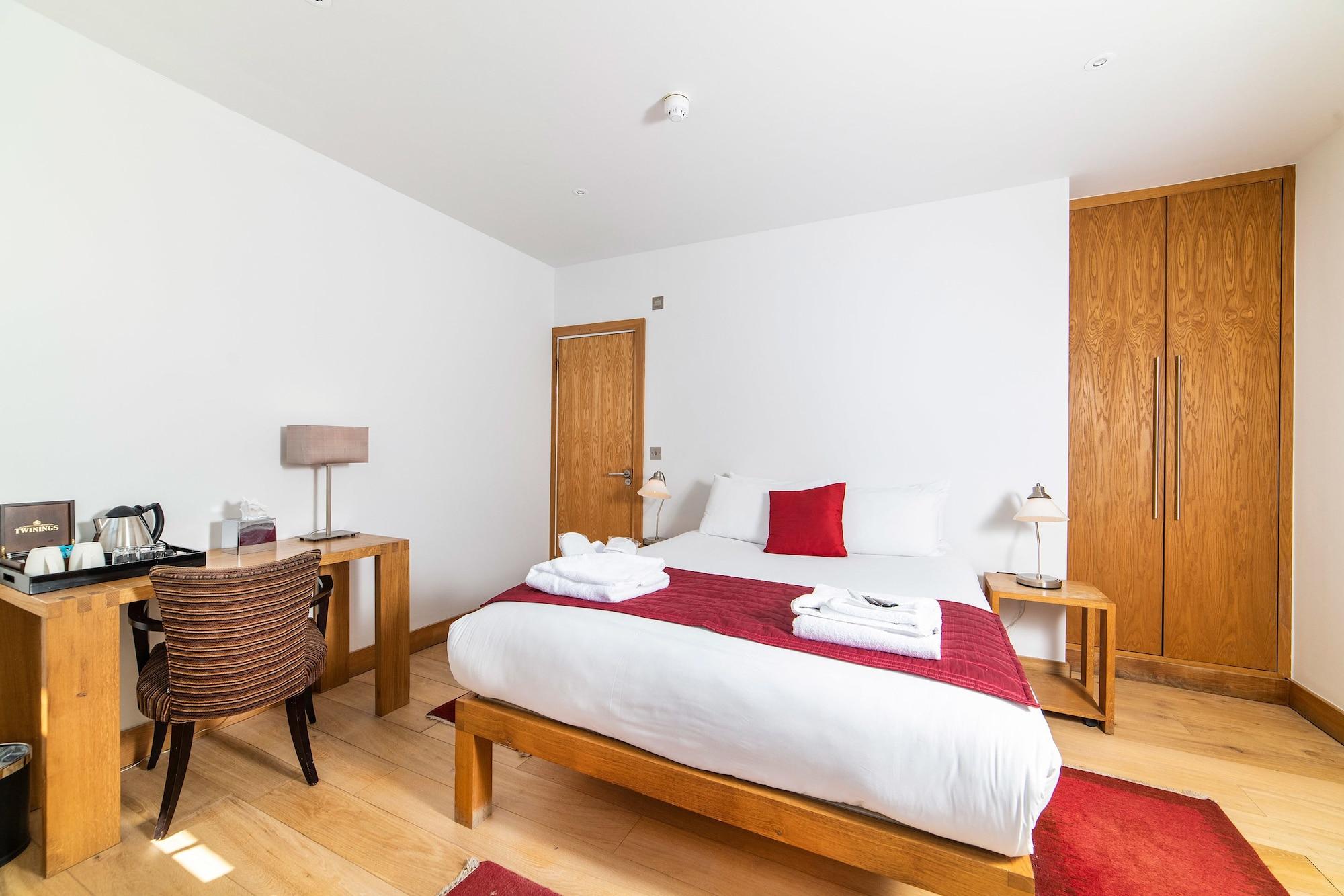 ルーズ Pelham House Bed & Breakfast エクステリア 写真