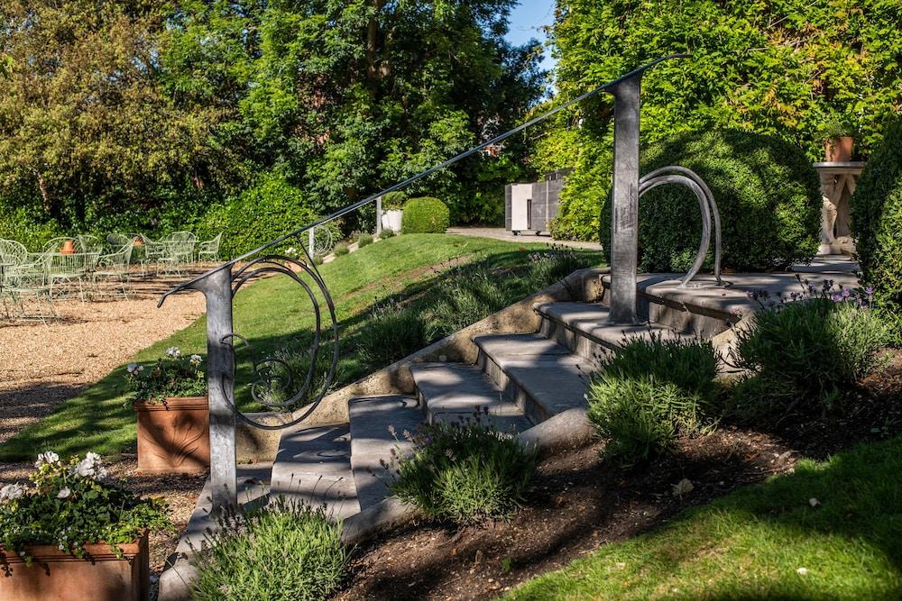 ルーズ Pelham House Bed & Breakfast エクステリア 写真