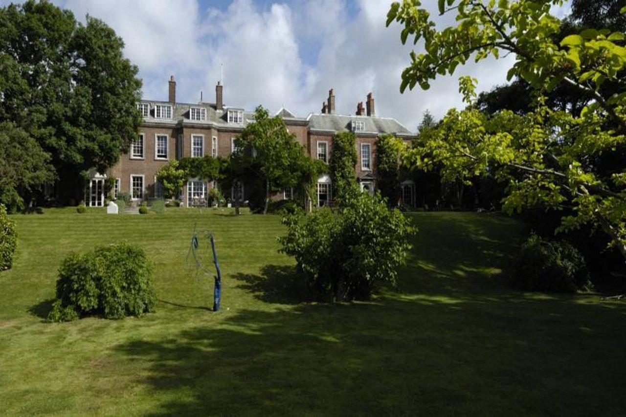 ルーズ Pelham House Bed & Breakfast エクステリア 写真