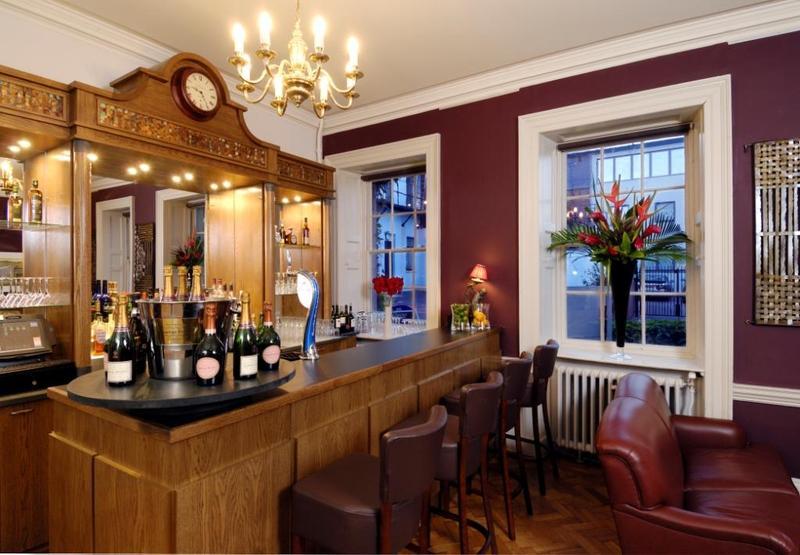 ルーズ Pelham House Bed & Breakfast レストラン 写真