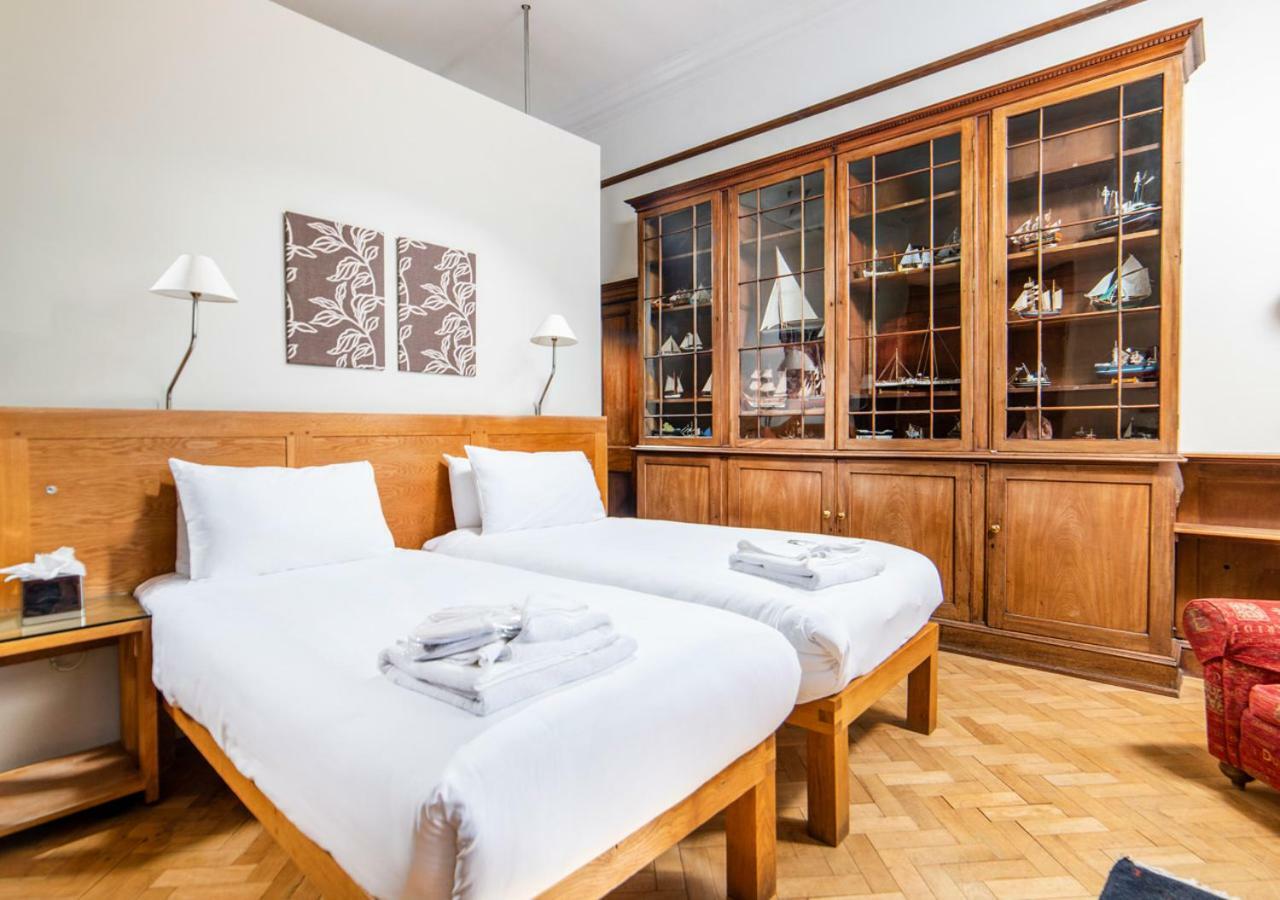 ルーズ Pelham House Bed & Breakfast エクステリア 写真
