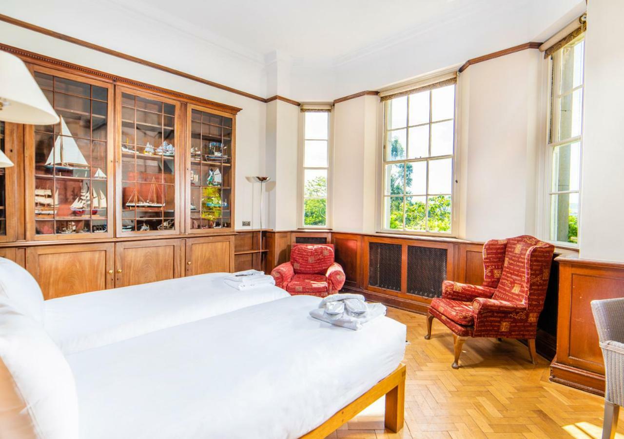 ルーズ Pelham House Bed & Breakfast エクステリア 写真